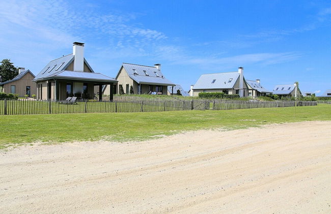 Villa in Bergen op Zoom With Luxury Interiors - Foto 34