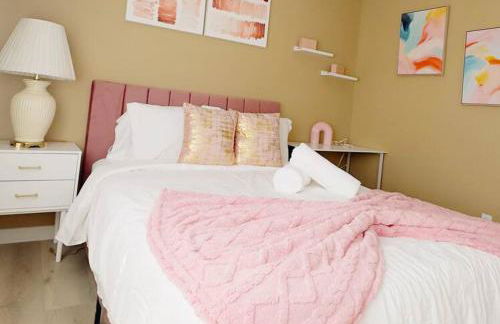 Heart of Las Vegas 8 Beds, Pool Table, BBQ! - Foto 25