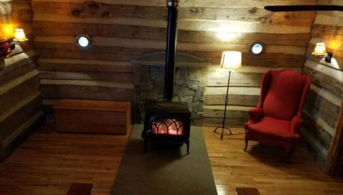 Log Cabin on the River - Foto 2