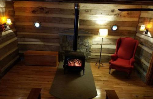 Log Cabin on the River - Foto 2