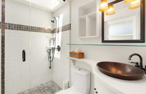 Family-Friendly Modern Home Mercer Island Garden - Foto 18