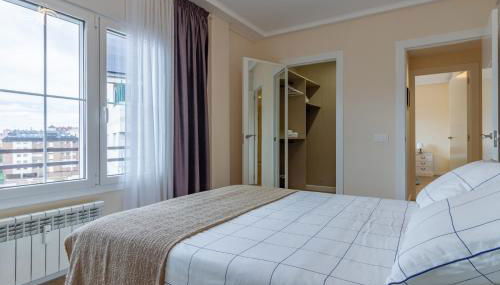 AH Full&Roomy Auditorio de Oviedo VUT6502AS - Foto 3