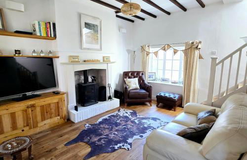 Gorgeous Two Bedroom Cottage, Pet Friendly! - Foto 7