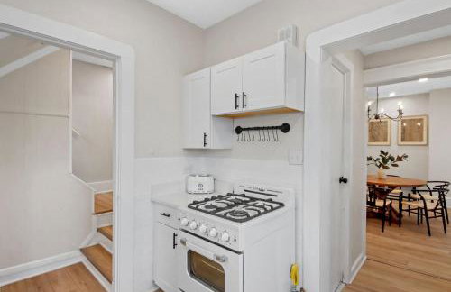 The Lakewood Belle: Family Friendly Home 10 minutes to Downtown! - Foto 8