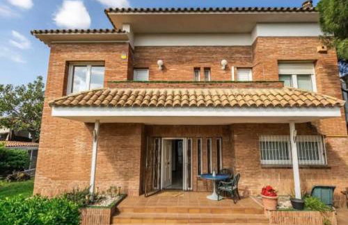 MAGNÍFICA RESIDENCIA - Photo 15