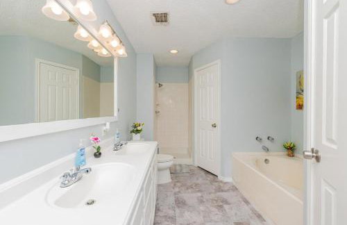 Superb House by SeaWorld, Private POOL & GameRoom - Foto 56