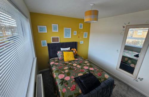 Spacious 3 Bed Home - Cramlington - Free Parking - Pets Welcome - Foto 9