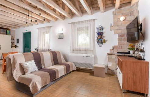 Amazing Home In Najevi With Wifi - Photo 17