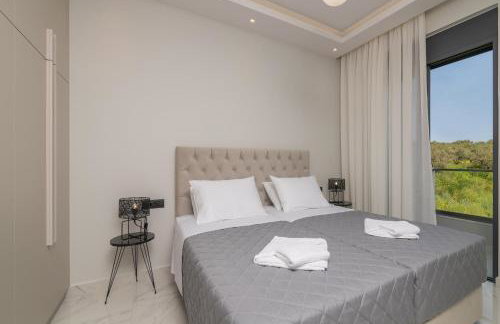 Royal View Villa - Private Pool & Hot Tub - Foto 8