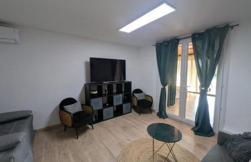 Superbe T2 neuf - 5min du centre au calme avec vue sur prairie - Foto 35