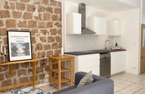 Renovated village house in peaceful town near Med - Air conditioning, balcony - Foto 5