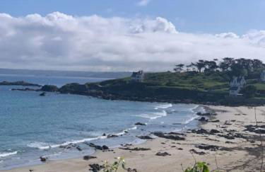 Maison contemporaine avec vue mer, piscine intérieure, classée 5 étoiles - Photo 3