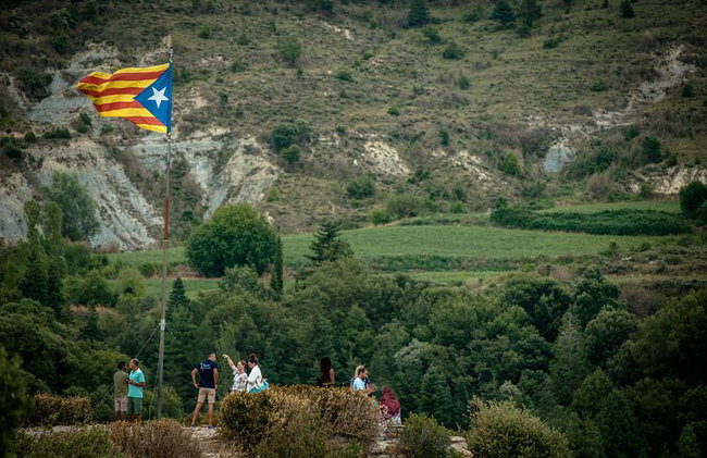 Medieval Three Villages Small Group Day Trip from Barcelona - Photo 15