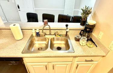 Cozy retreat 1Br 1Ba near hospital and tollway - Foto 16