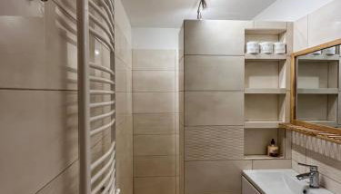 DREWNIANY DOM NA WZGÓRZU - Foto 4