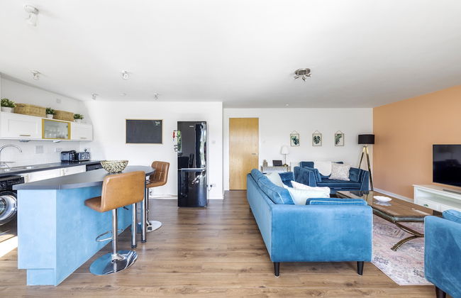 JOIVY Stunning 2-Bed Flat W/ Free Parking - Foto 17