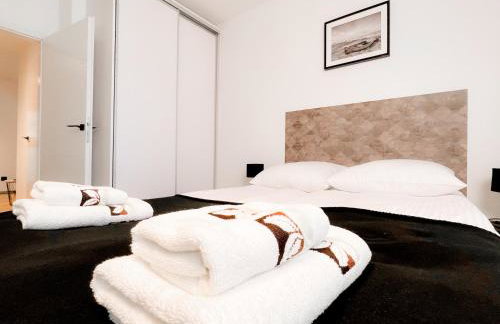 RAJSKA PLAZA Poddąbie Basen odkryty brodziki Basen kryty Plac zabaw Animacje - Foto 25