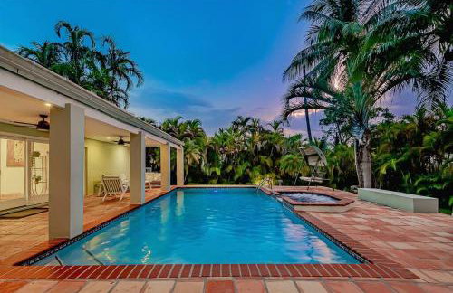 Miami Dream Home/ Pool/Jacuzzi/ Fire Pit - Foto 54