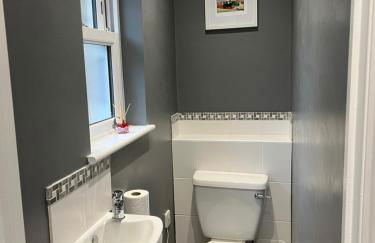 Cosy Hillside Annex - Photo 20