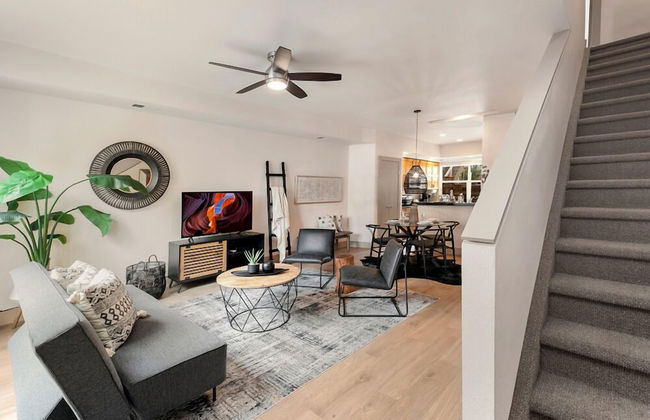 Hip Old Town North Gem! Near Breweries and River! - Foto 13