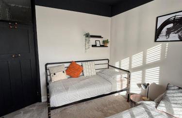 Beautiful large family home 5 bedrooms,3 bathrooms - Foto 29