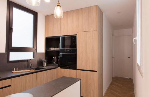 FLORIT FLATS - Chic and Central in a lively but quiet area All walking distance - Photo 29