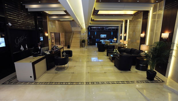 Mostrador de check-in y check-out