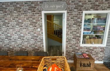 Amazing Alps and Loch views - HOT TUB and pet friendly - Foto 29