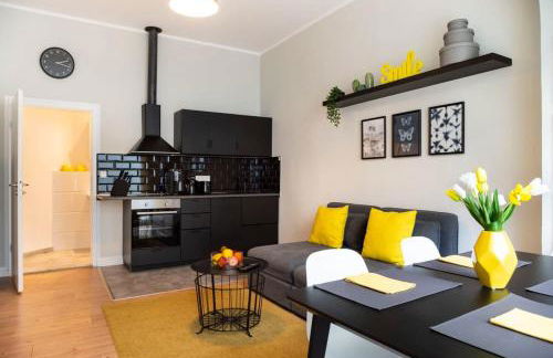 Kudamm plus AC plus SelfCheckIn plus Free Street Parking - Foto 1