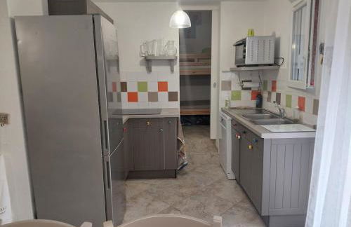 Appartement 4 pièces dans une petite résidence calme, climatisation et piscine - Foto 7