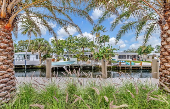 Waterfront Oasis w/ Enclosed Pool! - Foto 43