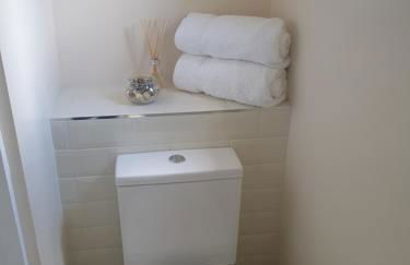 London Luxury Apartments 5 min walk from Ilford Station, with FREE PARKING FREE WIFI - Foto 48