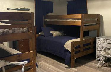 Off the Hook - Foto 39