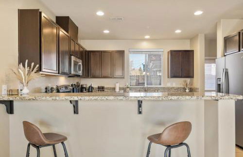 MidTown Hideaway Fire Pit and King Beds - Photo 12