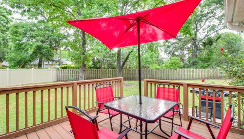Deck and Yard Savannah Area Retreat! - Foto 2