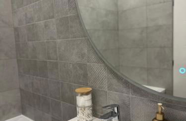 3 pièces neuf au cœur de Grasse - tout à pied - Wi-Fi & parking - Foto 6