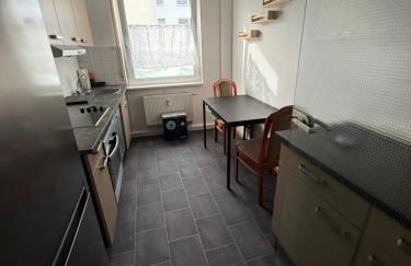 Monteurwohnung bei Köln, WLAN, Parkplatz, Küche, Handtücher - Foto 5