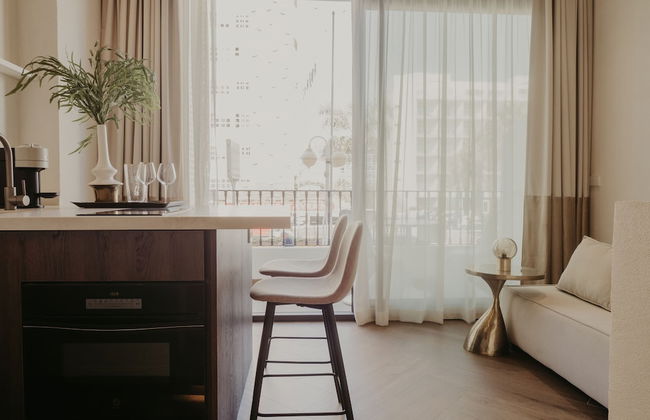 Comfy Studios Hotel - Photo 40