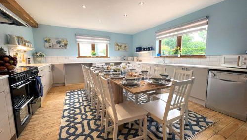 Spectacular 7BR House Hot Tub and Gardens in Gretna - Pass the Keys - Foto 3, Other