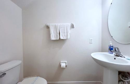 Gorgeous 6Bd Pool Hm Providence-2256CA - Photo 17