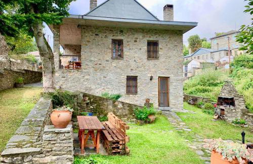 Πέτρινο παραδοσιακό σπίτι "Χιονάτη" - Foto 1