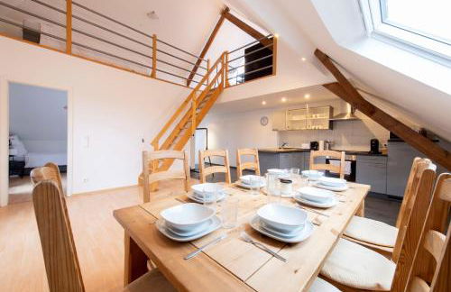 Stay and Work Apartment - 8 single beds - Garage - Foto 1