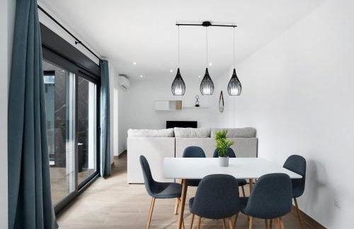 Adosado Marol solo familias - Foto 8