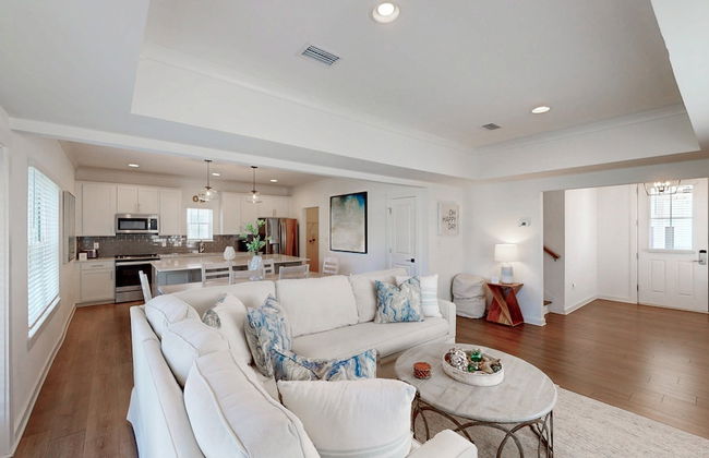 New Home 3br/2.5br w/ Kayak Access Sleeps 9 - Foto 22