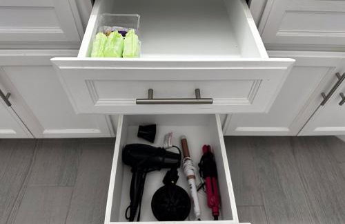 Quiet Cozy Spacious Stay w Private Pool - Foto 6