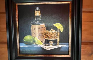 Romantic Swiss Cabin Hideaway & Hot Tub Spa Pool - Foto 48