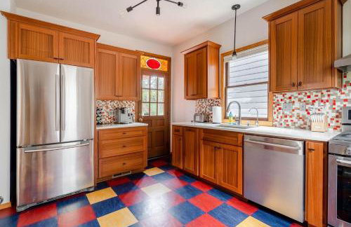 Stay Portland - 3BR Craftsman - Vintage Charm - Great Location - Foto 7