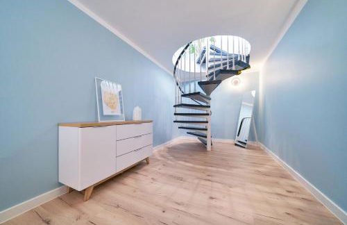 Design Apartment mit kostenfreiem Garagen Parkplatz im Zentrum - Foto 6