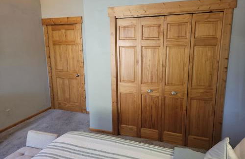 The Coral Castle - Gorgeous and Great Location! - Photo 37