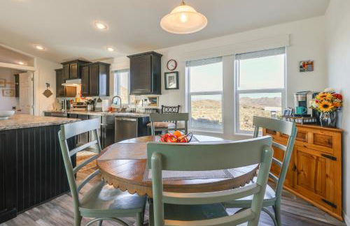 Mtn Views, 15 Mi to Dtwn Kingman Family Home! - Photo 6